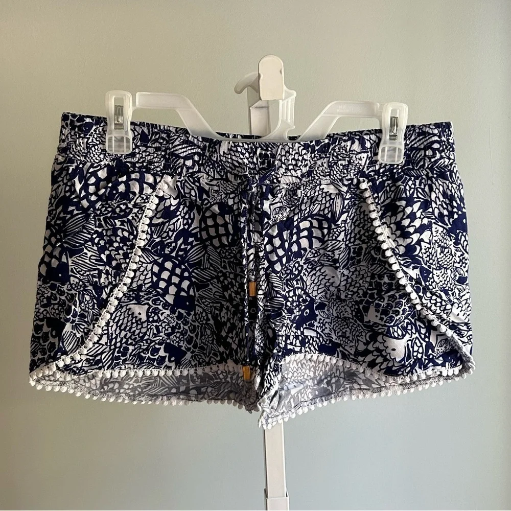 Lilly Pulitzer Navy White Upstream Shorts